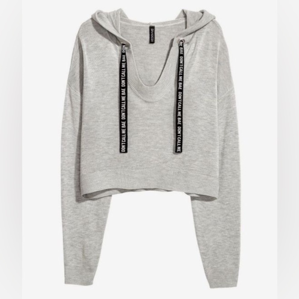 H&M Light Gray Cropped Hoodie with Branded Black Drawstrings